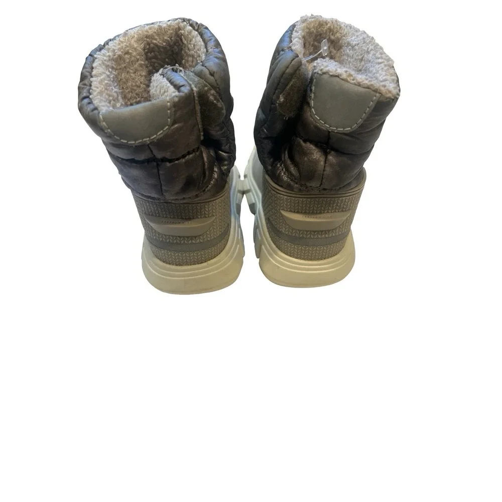 Hunter size 1 Big Kids Boots Silver Gray and White